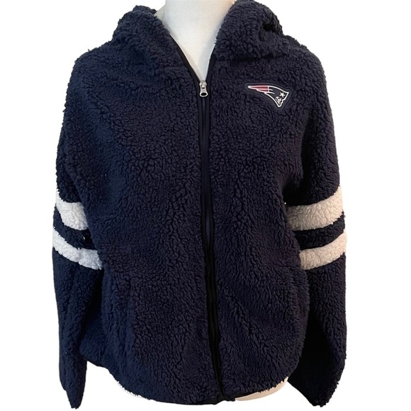 NWT NFL Teen Apparel New England Patriots Sherpa Zip Up Hooded Jacket - Picture 2 of 7